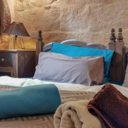 Peaceful Farmhouse Stay With Cozy Yard Gharb  Luaran gambar