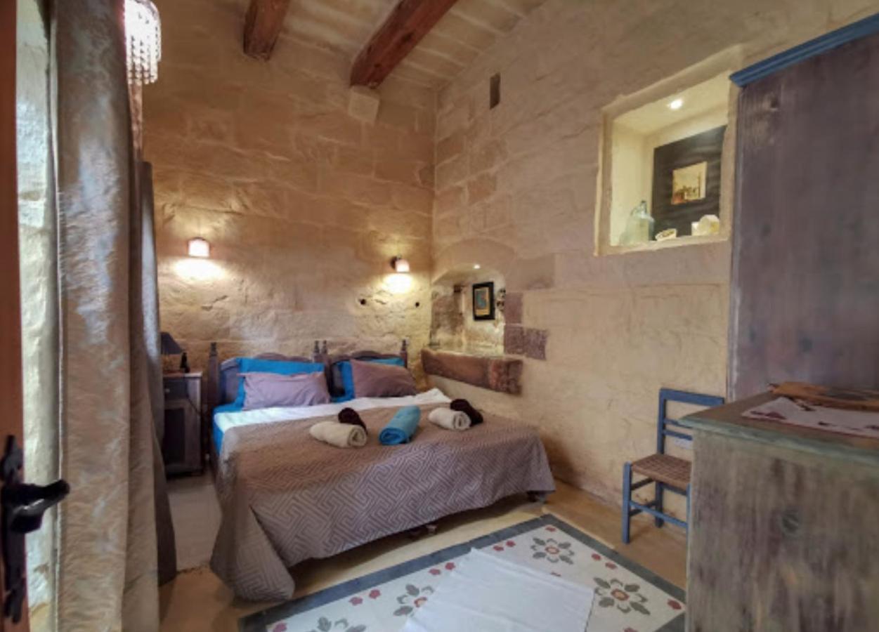 Peaceful Farmhouse Stay With Cozy Yard Gharb  Luaran gambar