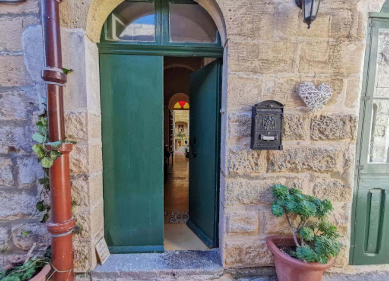 Peaceful Farmhouse Stay With Cozy Yard Gharb  Luaran gambar