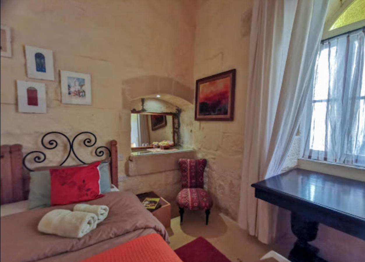 Peaceful Farmhouse Stay With Cozy Yard Gharb  Luaran gambar