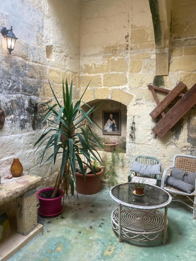 Peaceful Farmhouse Stay With Cozy Yard Gharb  Luaran gambar