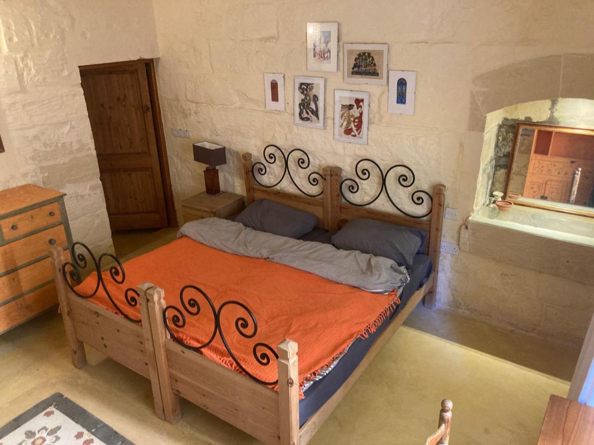 Peaceful Farmhouse Stay With Cozy Yard Gharb  Luaran gambar