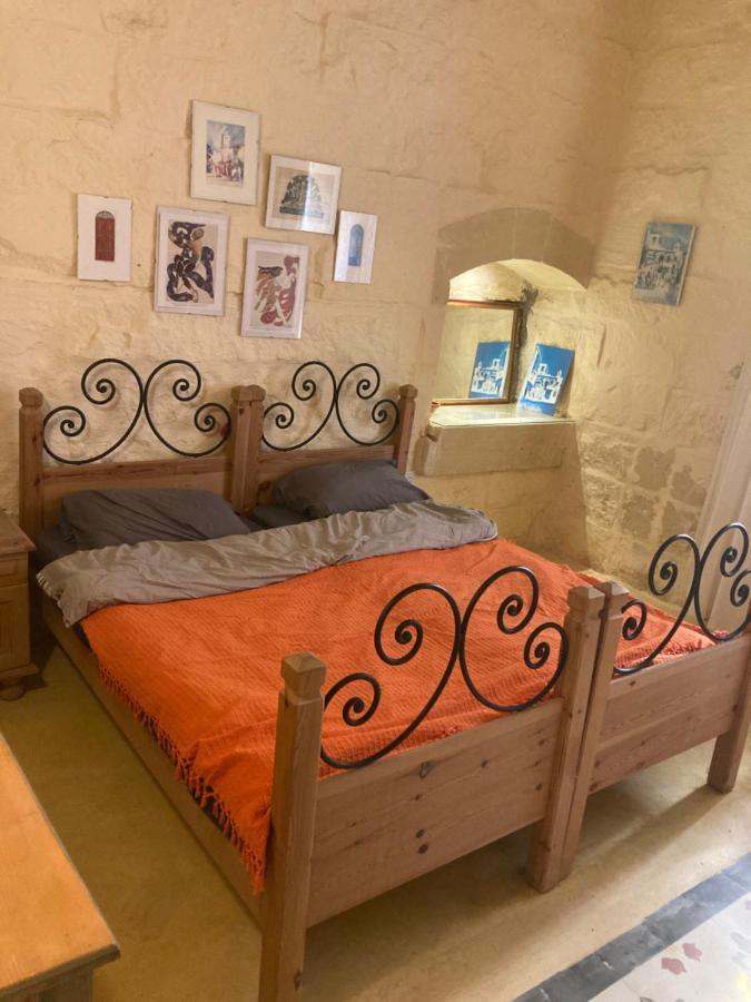 Peaceful Farmhouse Stay With Cozy Yard Gharb  Luaran gambar