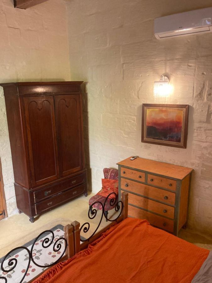 Peaceful Farmhouse Stay With Cozy Yard Gharb  Luaran gambar